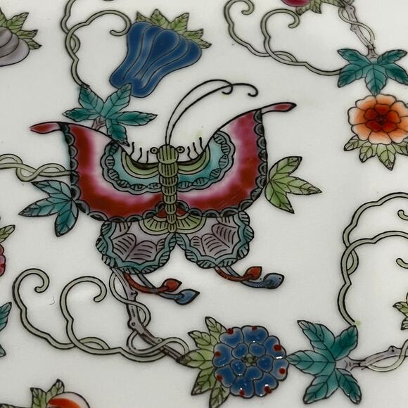 Chinese 10” Plate Butterflies, Flowers, Gourds, and Vines - Picture 8 of 8